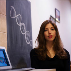 基拉Peikoff, DNA
