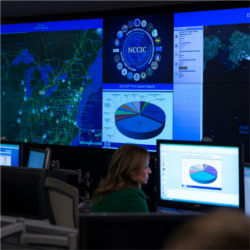 国家网络安全和通信集成中心，阿灵顿，弗吉尼亚州