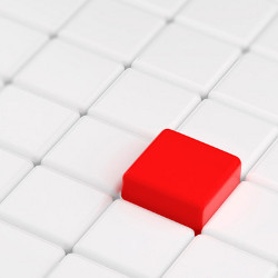 凸起的红色方块按钮与白色方块按钮相邻